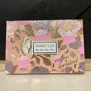 Winky Lux Mini Latte Kitten Palette eyeshadow
